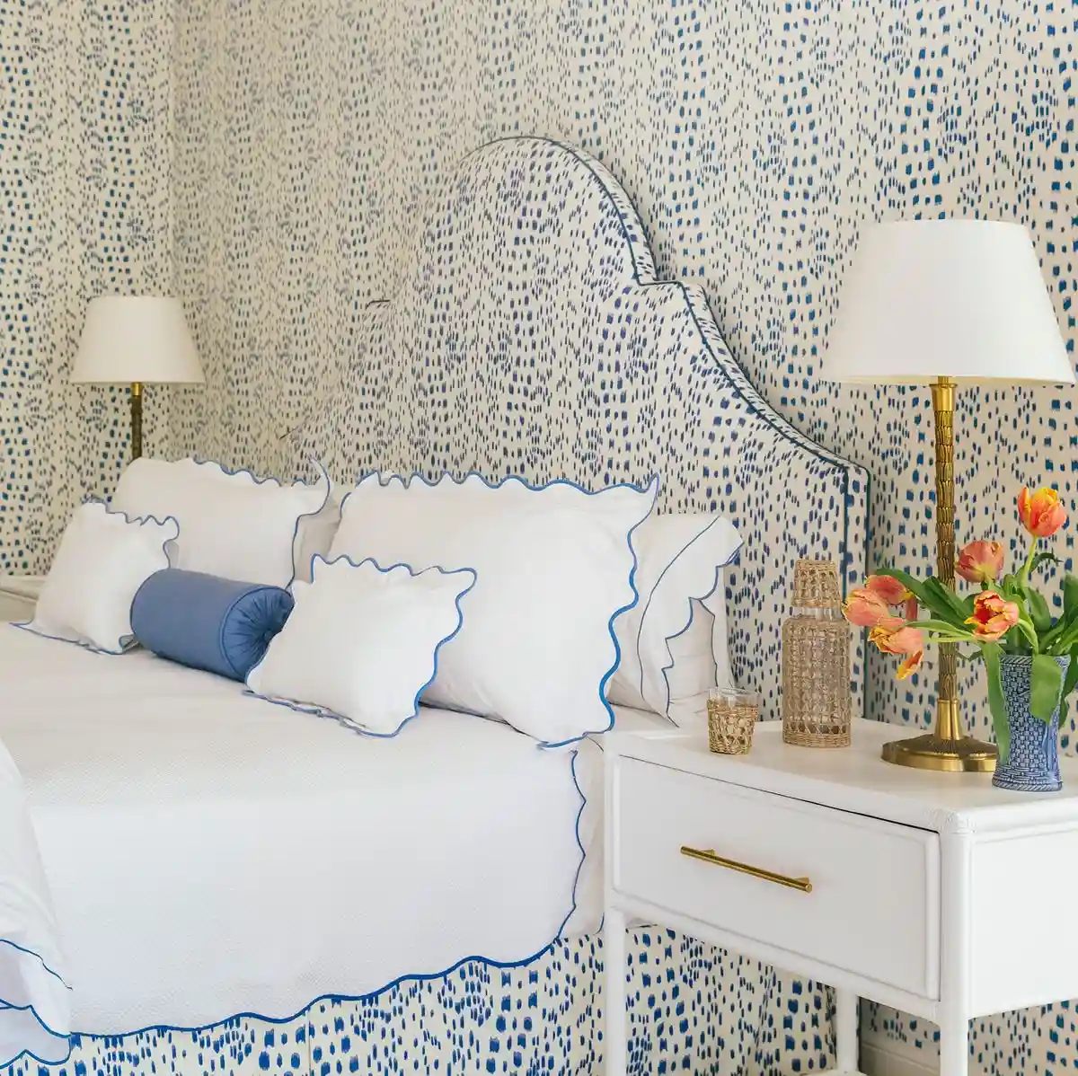 Elegant living room with custom wallpaper in Miramar